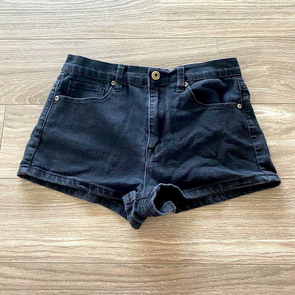 High waisted Black Jean Shorts